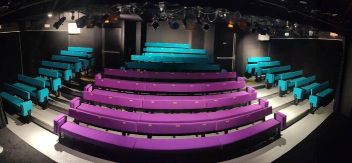 salle du th&eacute;&acirc;tre Edgar