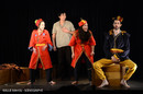 Isabelle COULOIGNER, Arno NGUYEN, Houdia PONTY, Laurent VIGREUX dans La rivière à l'envers - Tomek