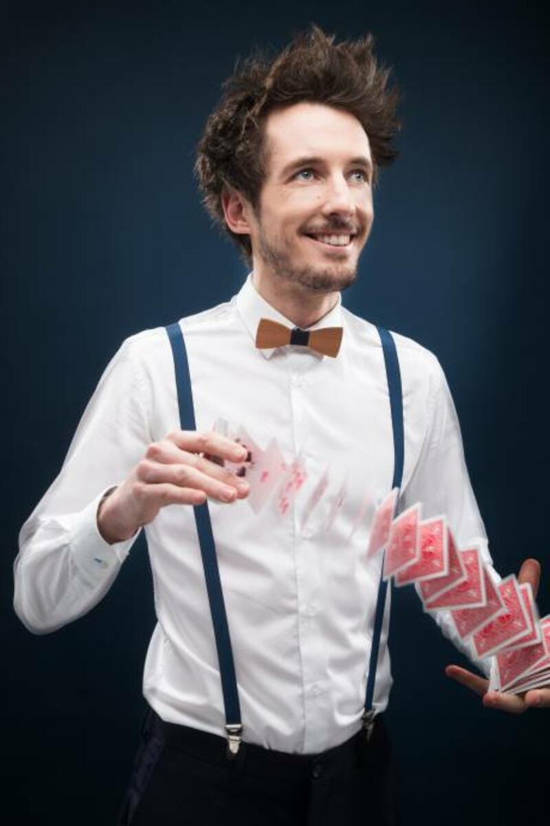 GUS illusionniste au Studio des Champs-Elysées