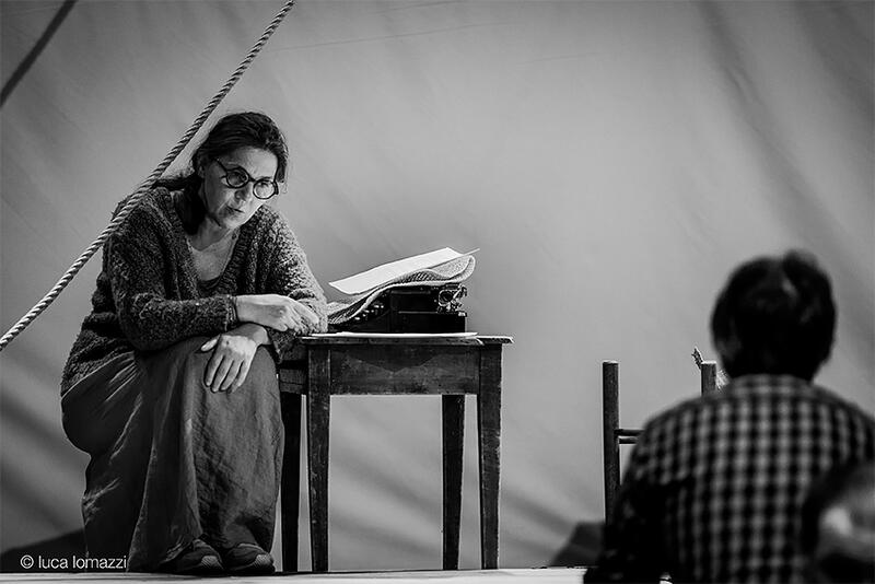Martin Eden, « je suis Martin Eden et je suis vivant » au Théâtre Essaïon