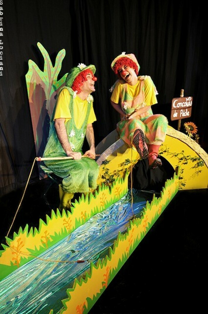 Gabilolo et Malolotte à la pêche au Théâtre de Jeanne