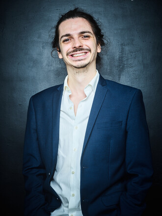 GRÊLE Léo