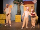 Les trois petits cochons au Théâtre Essaïon