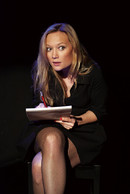 Caroline Vigneaux quitte la robe