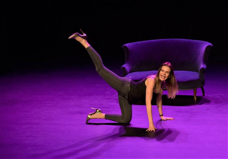 Emmanuelle Bodin “au bord de la crise de mère !” au Théâtre Comédie Bastille