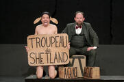 Les gros patinent bien au Théâtre Tristan Bernard
