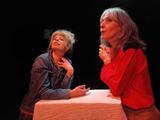ON NE COUCHE PAS AUX ENTERREMENTS au Théâtre de Jeanne