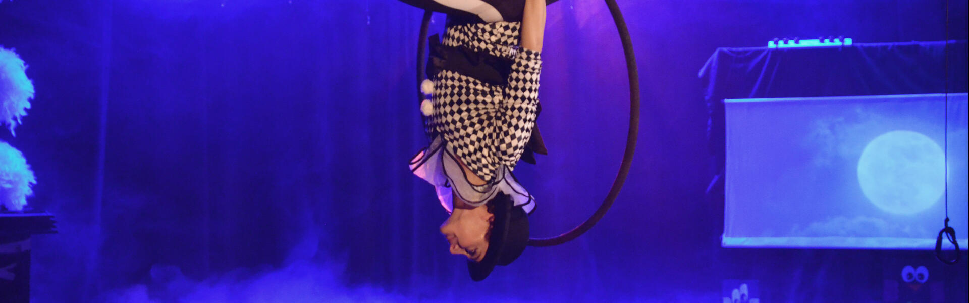 CHARLIE POPPINS fait son cirque