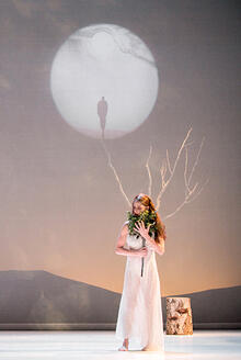 THE TREE - Carolyn Carlson Company, Théâtre des Champs-Elysées