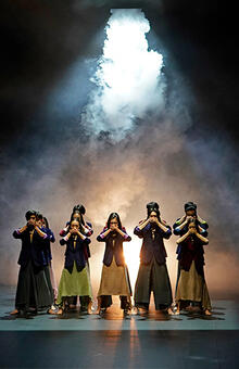 WILD FLOWERS - Jin Xing Dance Theatre Shanghai, Théâtre des Champs-Elysées