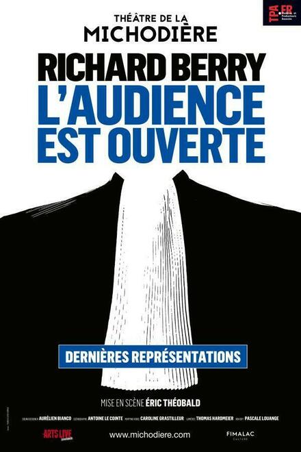 L'audience est ouverte au Théâtre de la Michodière