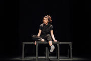 Eva Rami dans VA AIMER ! au Théâtre de La Pépinière