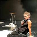 LES PAILLETTES DE LEUR VIE ou la paix déménage au Théâtre Avignon - Reine Blanche