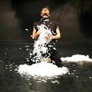 LES PAILLETTES DE LEUR VIE ou la paix déménage au Théâtre Avignon - Reine Blanche