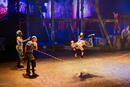ID - EVOLUTION - Cirque Éloize au Théâtre Montparnasse