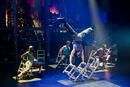 ID - EVOLUTION - Cirque Éloize au Théâtre Montparnasse