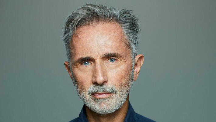 La pensée philosophique de Charles PÉPIN incarnée sur scène par le comédien Thierry LHERMITTE