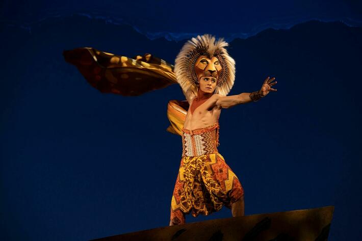 Le théâtre MOGADOR poursuit sa démarche d'accessibilité grâce à une nouvelle App pour le spectacle « LE ROI LION » à destination du public aveugle et malvoyant