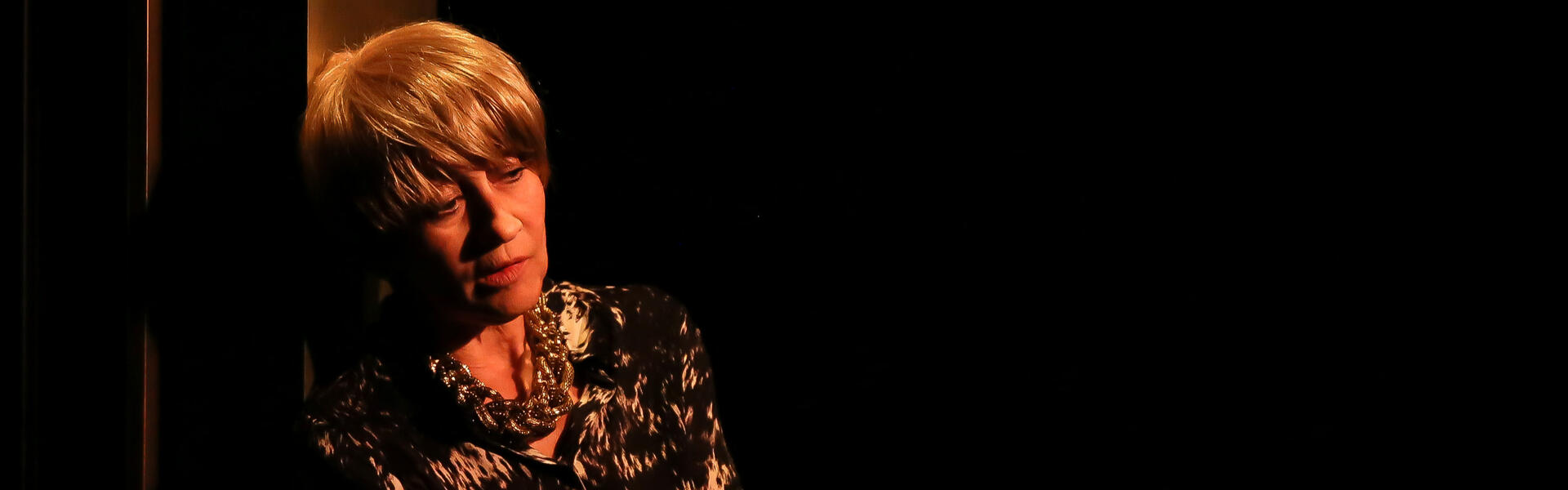 FRANÇOISE PAR SAGAN