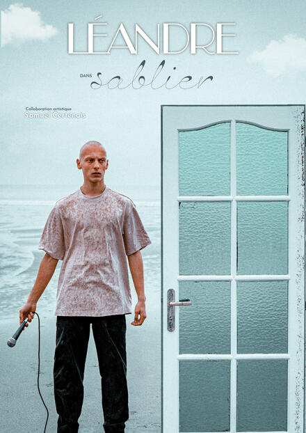 Léandre dans « Sablier » au Théâtre Comédie Odéon