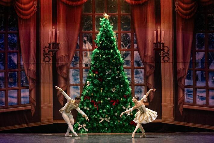 A VOIR EN DECEMBRE | Vivez la magie des fêtes à Paris avec le CASSE-NOISETTE du BALLET du British Festival Ballet