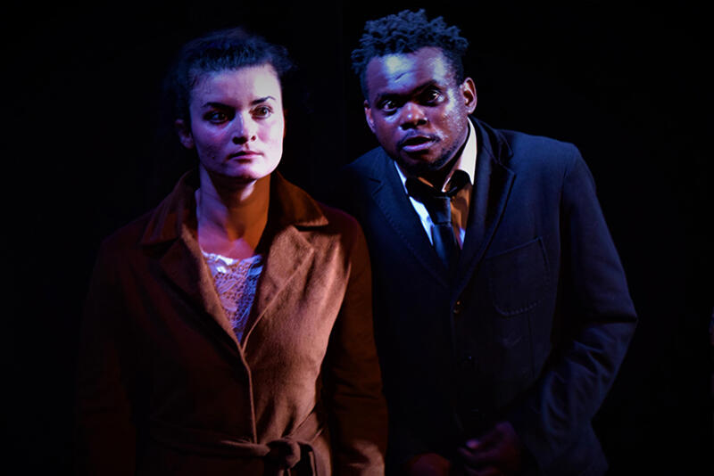 Jusqu'à ce que la mort nous sépare au Théâtre Essaïon