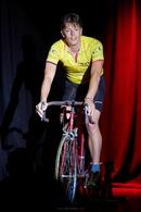 LE VÉLO DE COURSE au Théâtre de Jeanne