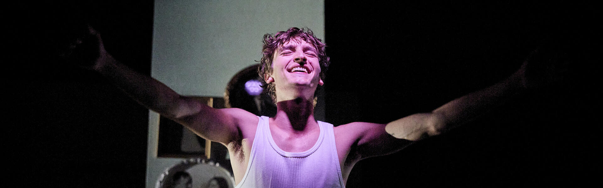 LA PROCHAINE FOIS QUE TU MORDRAS LA POUSSIÈRE