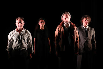 « LE CHANT DES LIONS » ou quand l’intime fait naître un hymne au Théâtre Tristan Bernard