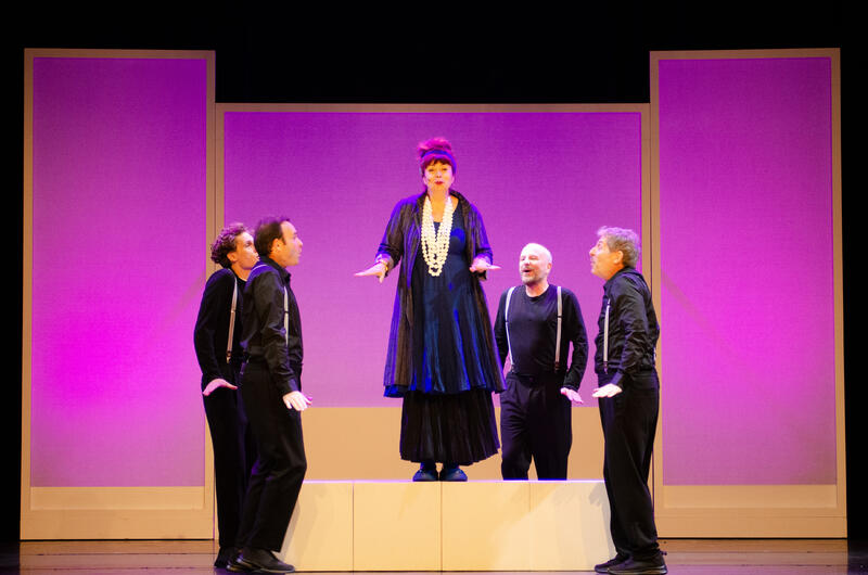 Et pendant ce temps Sigmund freudonne à La Scène Parisienne