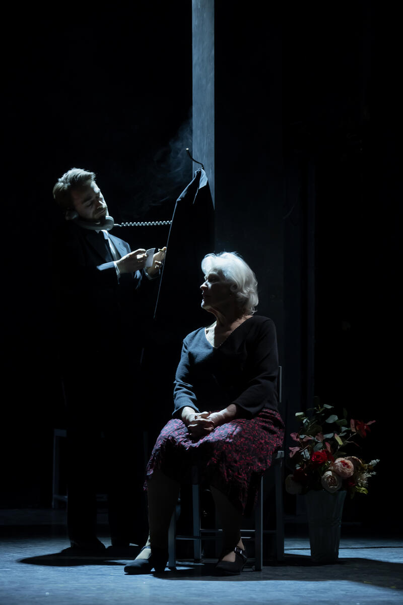 LES FABULEUSES - La découvreuse oubliée au Théâtre de La Reine Blanche