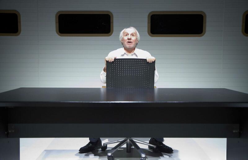 ANCIEN MALADE DES HÔPITAUX DE PARIS au Théâtre Montparnasse