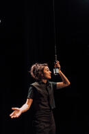 Eva Rami dans VA AIMER ! au Théâtre de La Pépinière