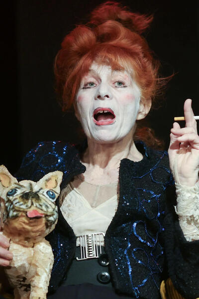 Colette au music-hall