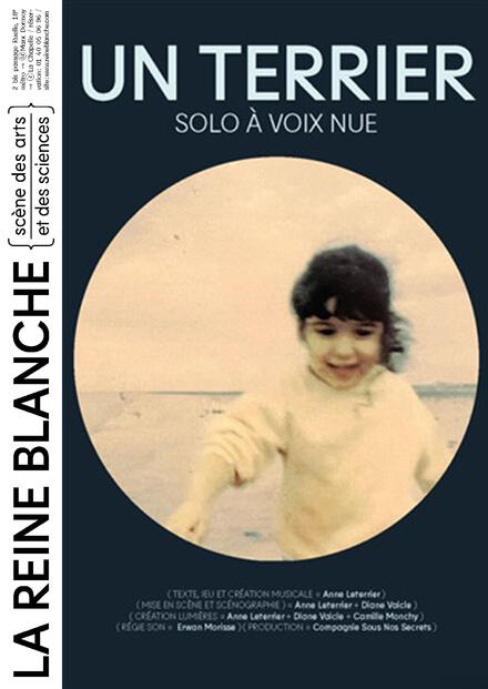 Un terrier au Théâtre de La Reine Blanche