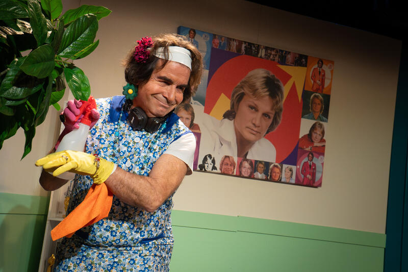 Pfiou-Pfiou à La Scène Parisienne