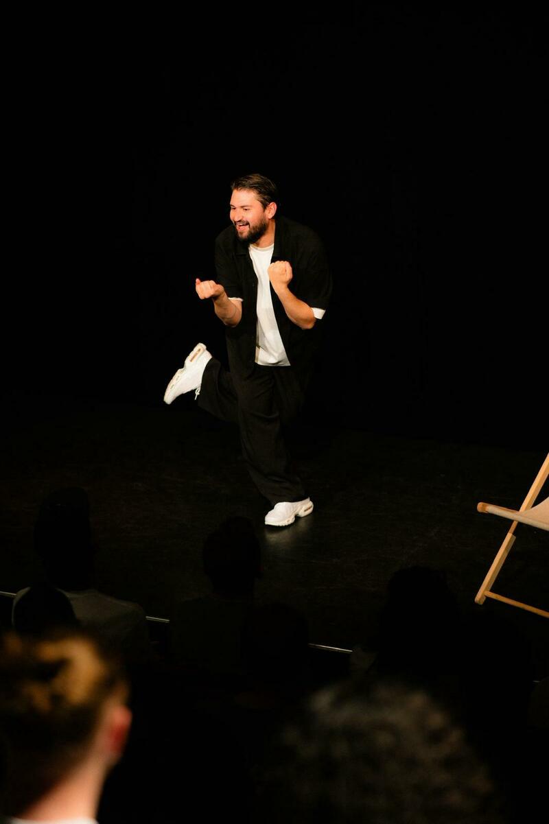 ROBIN GOMEZ - Viens on se rentre dedans mais fort ! au Théâtre Comédie La Rochelle