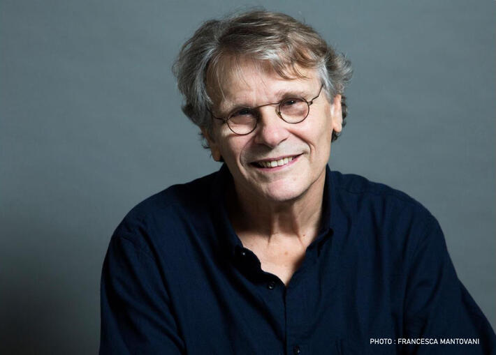 BORD PLATEAU | Daniel PENNAC s'invite à la Reine Blanche le 13 mai pour son « Journal d'un corps »