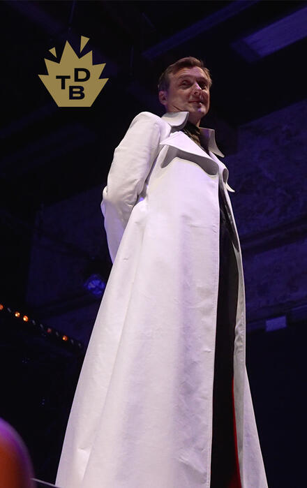 Le parfait manuel à l'usage des futurs dictateurs au Théâtre 11.Avignon