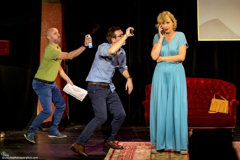 LA POUSSIÈRE SOUS LE TAPIS au Théâtre du Funambule Montmartre