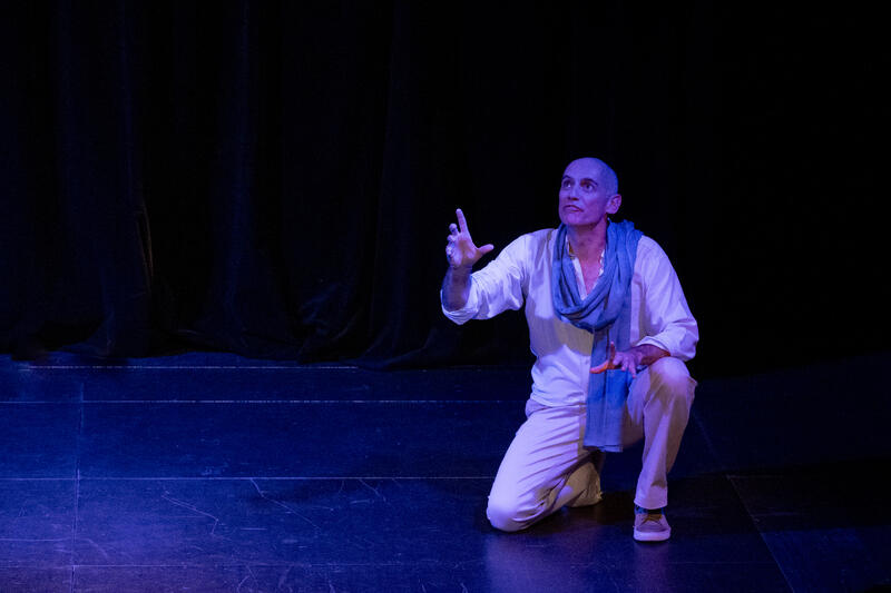 OREILLE ROUGE au Théâtre de La Huchette