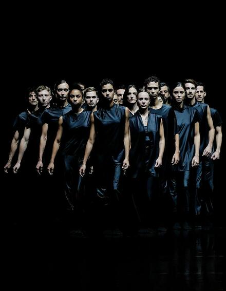 Ballet de l’Opéra de Lyon - HOUSE Sharon Eyal / LE SACRE DU PRINTEMPS Mats Ek au Théâtre des Champs-Elysées