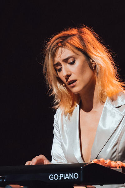 CÉCILE MARX -  Iconique