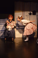 ALICE AU PAYS DES MERVEILLES au Théâtre du Funambule Montmartre