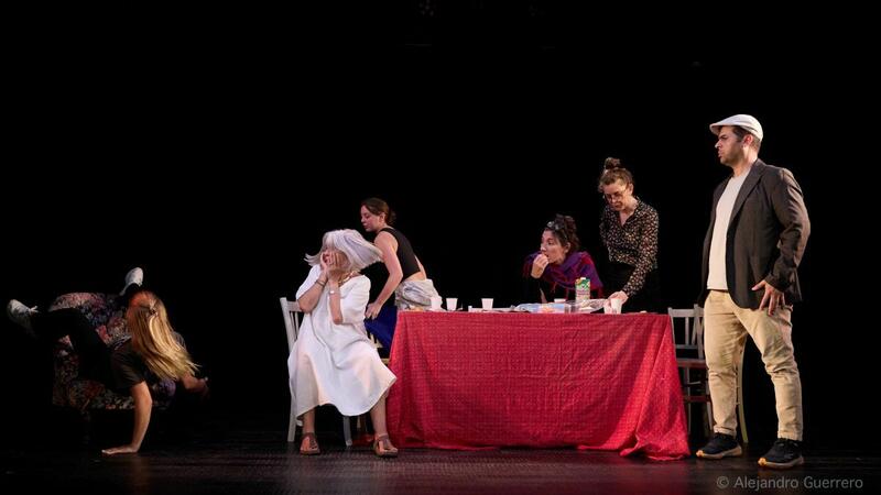 FAMILIA NON GRATA au Théâtre du Funambule Montmartre